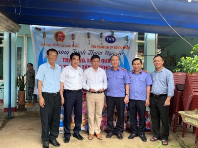VKSND tỉnh Quảng Nam thăm và trao quà tại Trung tâm Dưỡng lão Hiệp Đức