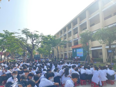TỔ CHỨC “PHIÊN TOÀ GIẢ ĐỊNH” VỀ PHÒNG, CHỐNG MA TÚY CHO HỌC SINH, ĐOÀN VIÊN, THANH NIÊN