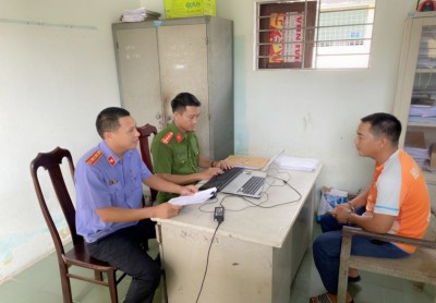 Phê chuẩn Lệnh bắt người bị giữ trong trường hợp khẩn cấp đối với đối tượng Cướp giật tài sản