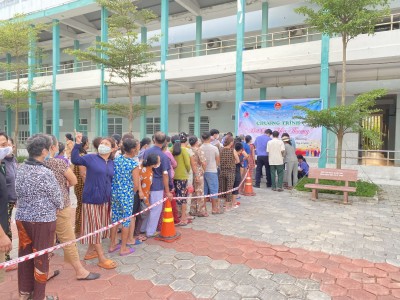 Chương trình “Bát cháo yêu thương” nhân Kỷ niệm 133 năm Ngày sinh Chủ tịch Hồ Chí Minh (19/5/1890 - 19/5/2023)