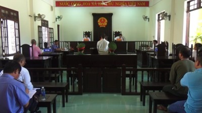 VKSND huyện Phước Sơn phối hợp Toà án huyện tổ chức phiên tòa  hình sự rút kinh nghiệm vụ án điểm
