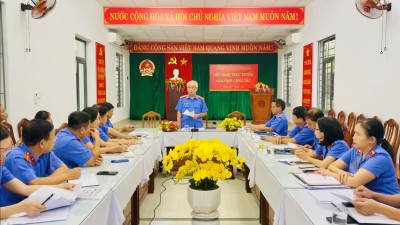 VKSND TỈNH QUẢNG NAM KIỂM TRA TOÀN DIỆN  VIỆC THỰC HIỆN KẾ HOẠCH CÔNG TÁC NĂM 2023  TẠI VKSND THÀNH PHỐ TAM KỲ
