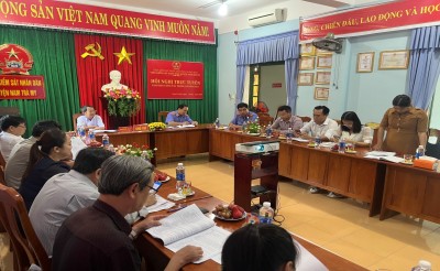 ĐOÀN GIÁM SÁT CỦA BAN PHÁP CHẾ HĐND HUYỆN LÀM VIỆC VỚI VKSND HUYỆN VỀ CÔNG TÁC THỰC HÀNH QUYỀN CỒNG TỐ,  KIỂM SÁT HOẠT ĐỘNG TƯ PHÁP TẠI ĐỊA PHƯƠNG