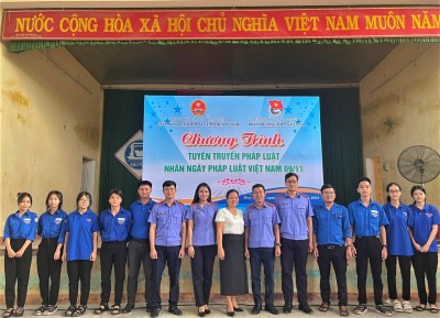 SÔI NỔI CÁC HOẠT ĐỘNG CỦA TUỔI TRẺ VKSND TỈNH QUẢNG NAM NHÂN NGÀY PHÁP LUẬT VIỆT NAM 09/11