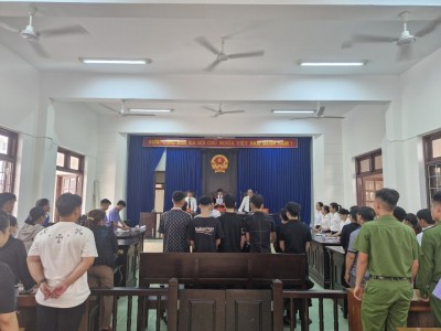 VIỆN KIỂM SÁT NHÂN DÂN HUYỆN HIỆP ĐỨC TỔ CHỨC PHIÊN TÒA RÚT NGHIỆM KẾT HỢP TRÌNH CHIẾU CHỨNG CỨ
