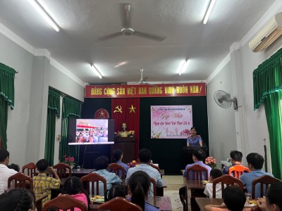 VKSND huyện Đại Lộc tổ chức gặp mặt ngày Gia đình Việt Nam 28/6 và tuyên dương học sinh có thành tích xuất sắc trong học tập