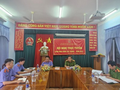 VKSND huyện Hiệp Đức phối hợp với Cơ quan điều tra tổ chức họp liên ngành trong giải quyết nguồn tin tội phạm