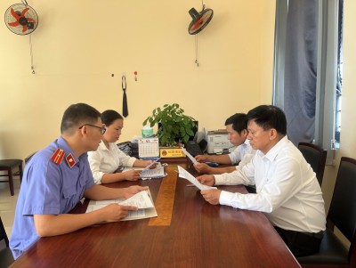 Kiểm sát viên VKSND huyện Đại Lộc tham gia phiên họp xét rút ngắn thời gian thử thách án treo và giảm thời hạn chấp hành án cải tạo không giam giữ nhân dịp Lễ Quốc khánh 02/9/2024