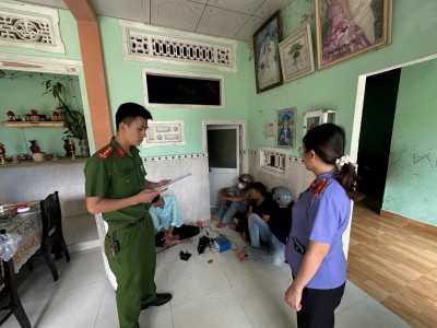 KIỂM SÁT VIÊN VKSND THỊ XÃ ĐIỆN BÀN KIỂM SÁT HOẠT ĐỘNG ĐIỀU TRA CỦA CƠ QUAN CSĐT CÔNG AN THỊ XÃ ĐIỆN BÀN