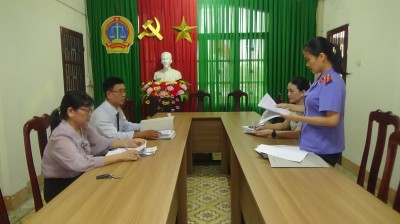 VKSND huyện Thăng Bình tham gia phiên họp xét miễn nghĩa vụ thi hành án dân sự đối với khoản thu nộp ngân sách Nhà nước