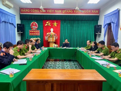 VKSND huyện Phước Sơn chủ trì họp liên ngành bàn giải quyết  khó khăn, vướng mắc trong giải quyết nguồn tin tội phạm và án hình sự