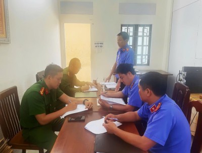 VKSND thị xã Điện Bàn trực tiếp kiểm sát việc tạm giữ, tạm giam và thi hành án phạt tù 6 tháng đầu năm 2025 tại Phân trại tạm giam khu vực Điện Bàn