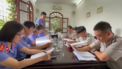 VKSND huyện Núi Thành trực tiếp kiểm sát công tác thi hành án dân sự tại Chi cục THADS huyện Núi Thành