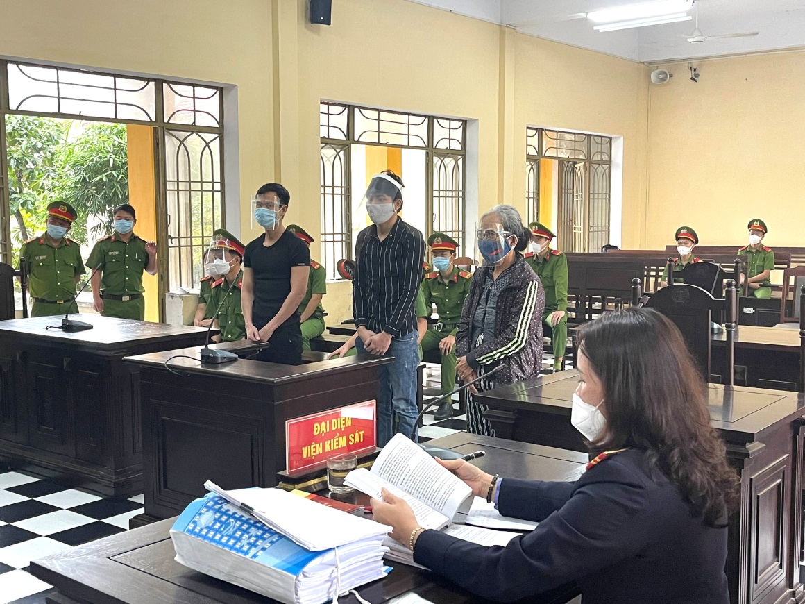 VKSND tỉnh xét xử sơ thẩm vụ án “Mua bán, vận chuyển, tàng trữ trái phép chất ma túy”