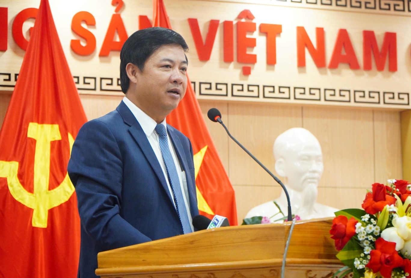 VKSND tỉnh Quảng Nam tổ chức Hội nghị triển khai công tác năm 2025 và đón nhận cờ thi đua ngành Kiểm sát nhân dân