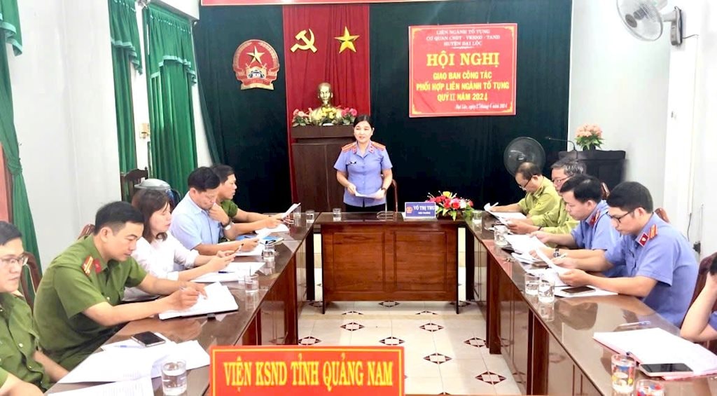 Cảm nhận về một nữ Viện trưởng cần mẫn, trách nhiệm