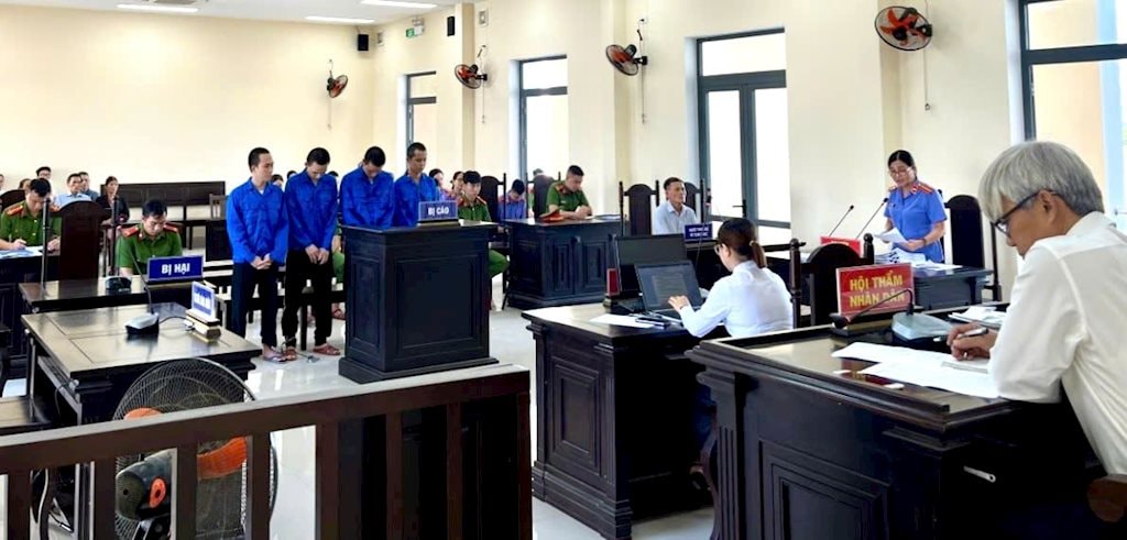 Cảm nhận về một nữ Viện trưởng cần mẫn, trách nhiệm