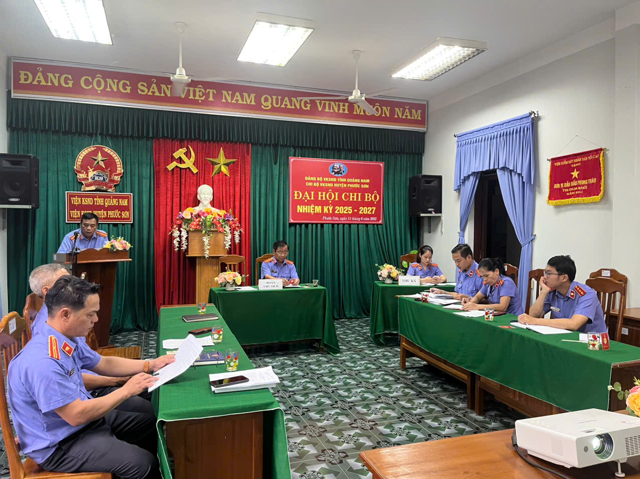VKSND huyện Phước Sơn tổ chức thành công Đại hội Chi bộ  nhiệm kỳ 2025-2027